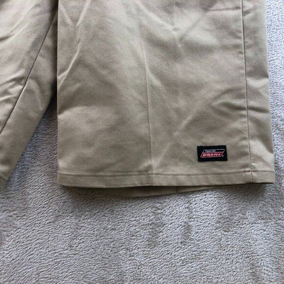 Dickies Men's Work Shorts Size 32 Classic Fit Workwear Khaki Relaxed Tan Casual - Picture 8 of 13